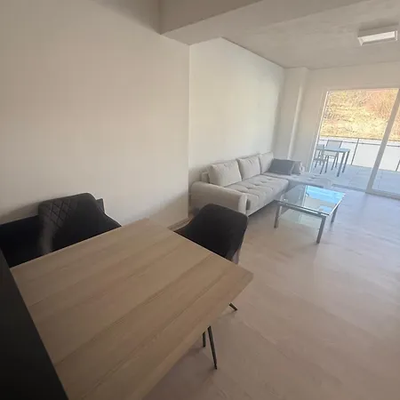 1 Stock Apartamento *